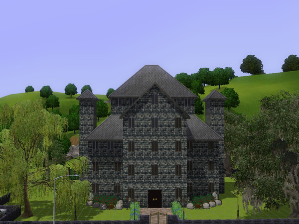 Sims 3 — Salem by HollyHoskinson — This big old house has 6 bedrooms,2 baths,study,nursery,dinningroom,and basement . no