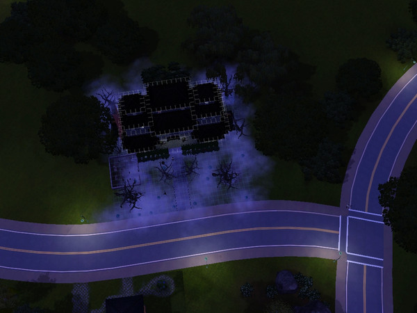 Sims 3 — Creepy Mansion by mspassions2 — This creepy home was build for the ghoul in you. A two bedroom, two bathroom