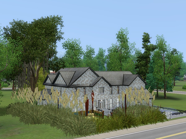 Sims 3 — La' Lon Place by Xodess — This nice family home is meant for a family of six, one being a vampire. There are