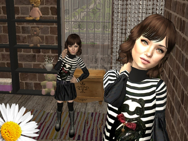 Sims 2 — Michelle by LovelyDaisies2 — This is Michelle. To download her, the best way would be using Sims 2 Clean