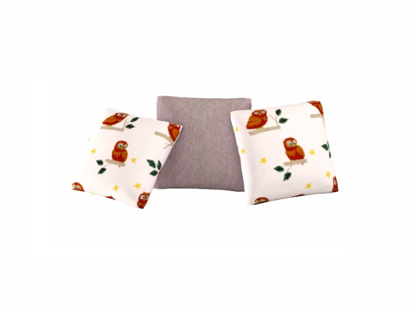 Sims 3 — Owen Middle Pillows by Flovv — Pretty set of pillows.