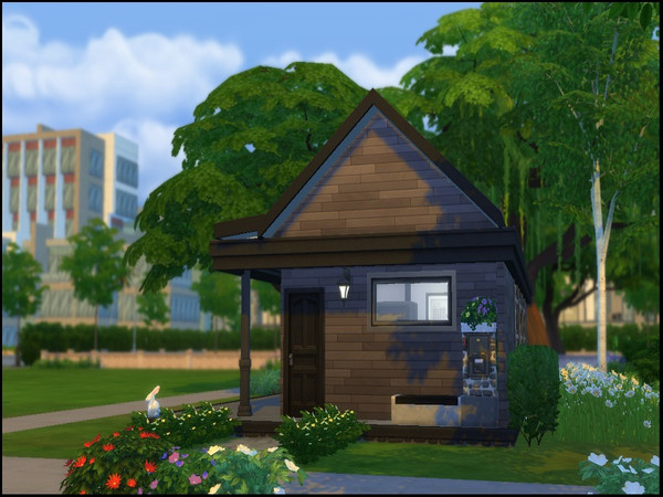 Sims 4 — Forest Clove by Fatouma — A single-story home consisting of one bedroom and a bathroom. Spacious for two adult