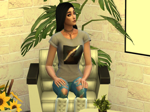 Sims 4 — Ariana Grande (sweetener) Shirt (Base Game) by DEELAUX — Hello! This is my first CC I have ever created! Sorry