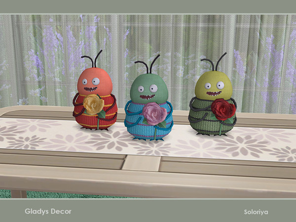 Sims 4 — Gladys Decor. Caterpillar by soloriya — Knitted caterpillar with a rose. Part of Gladys Decor set. 3 color