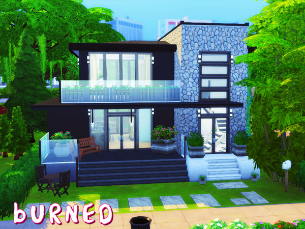 Sims 4 — Burned by GenkaiHaretsu — Small family house for 2+2