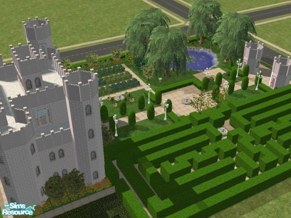 Sims 2 — Slottskogen by annbra — A community recreation area with castle (suitable for restaurant) and a garden with a